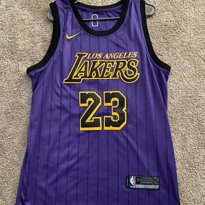 Lebron James Jersey